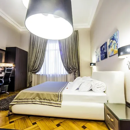 Matei Corvin Deluxe Daire Kaloşvar